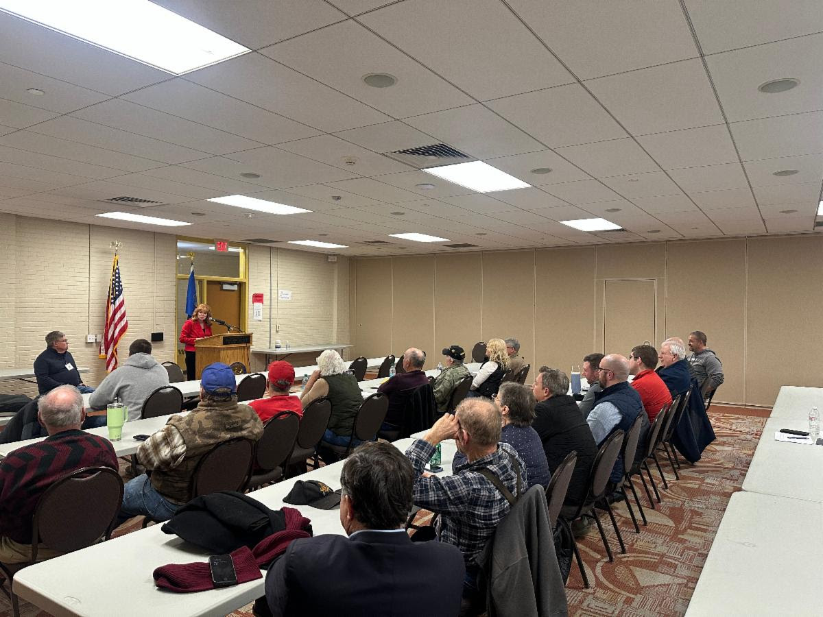 Treasurer Stacy Garrity speaks to members of the Pennsylvania Ag Republicans during the Farm Show.